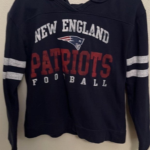 New England Patriots hoodie - Picture 2 of 4